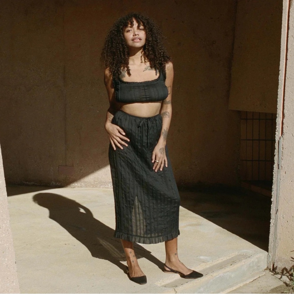 Doen Renee Top and Renaud Skirt XS